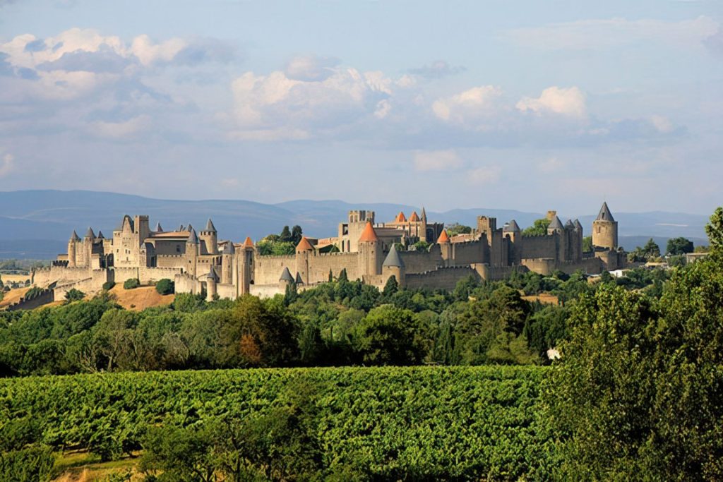 ciudad medieval de carcasona redimensionar